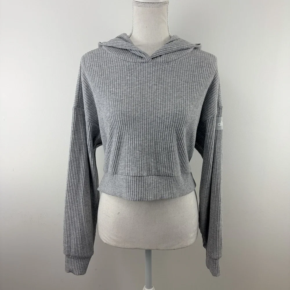 Alo Yoga Women XS Gray Ribbed Cropped Hoodie Long Sleeve Pullover Lounge Top